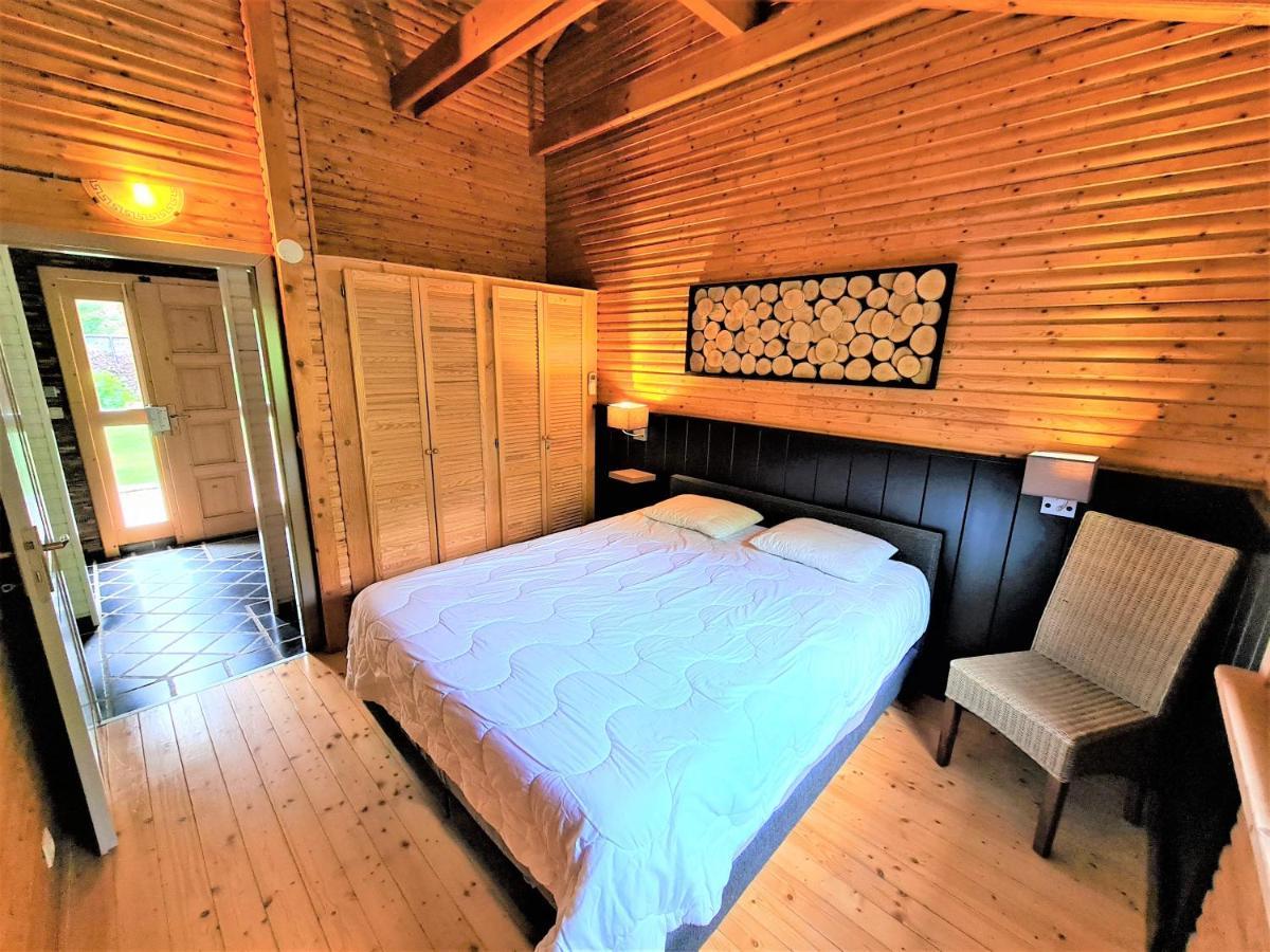 Chalet Heartwood Holiday home Durbuy
